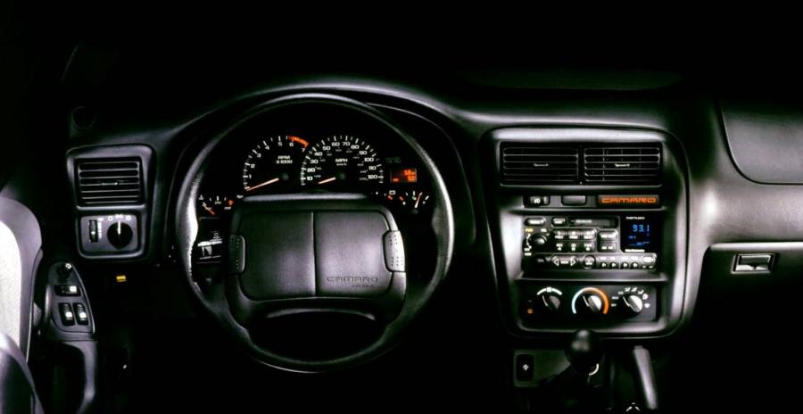  Chevrolet Camaro 1993 года  (фото 15 из 15)